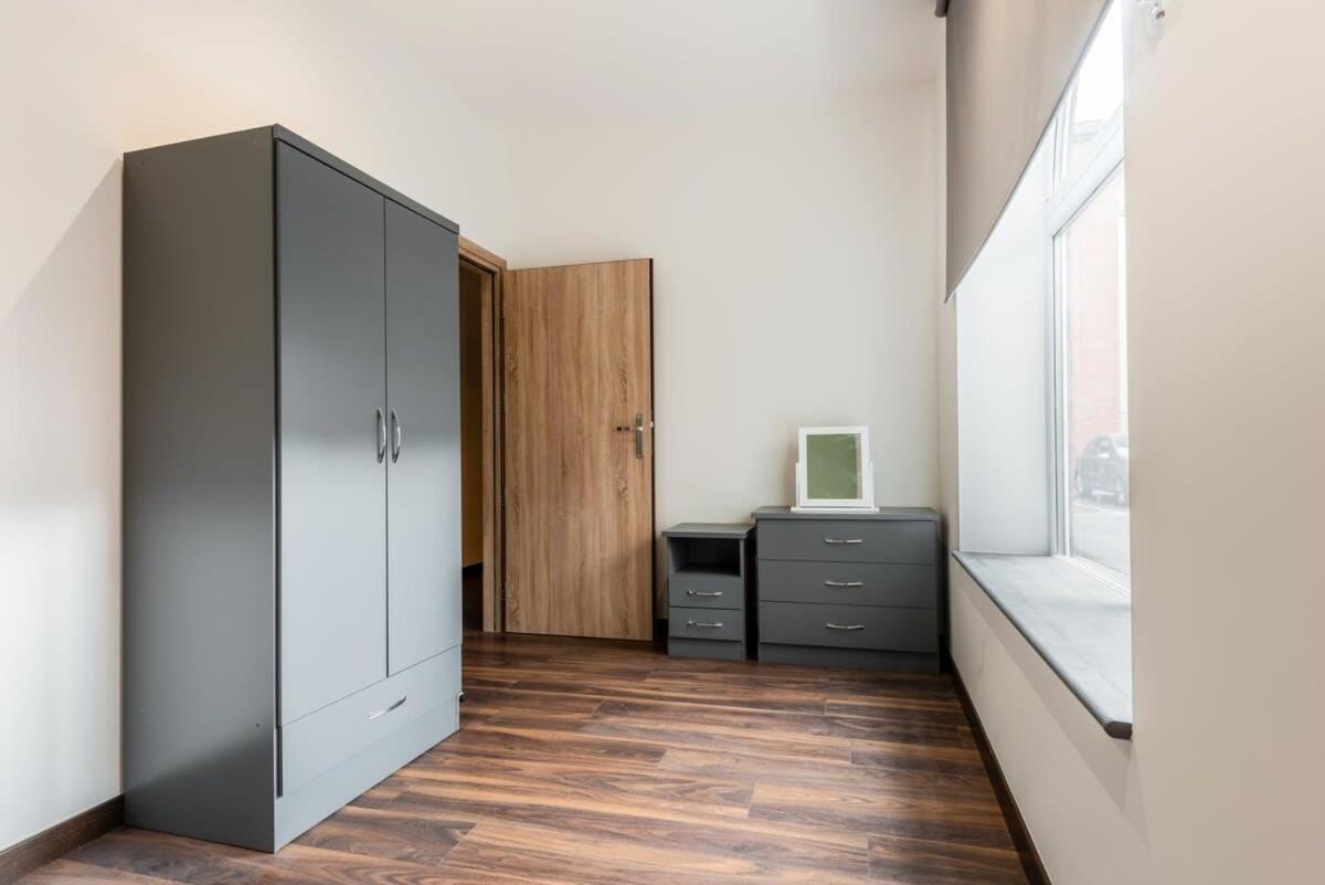 Characterful 2 Bed Apartment With Parking In Hull Кингстон-апон-Халл Экстерьер фото