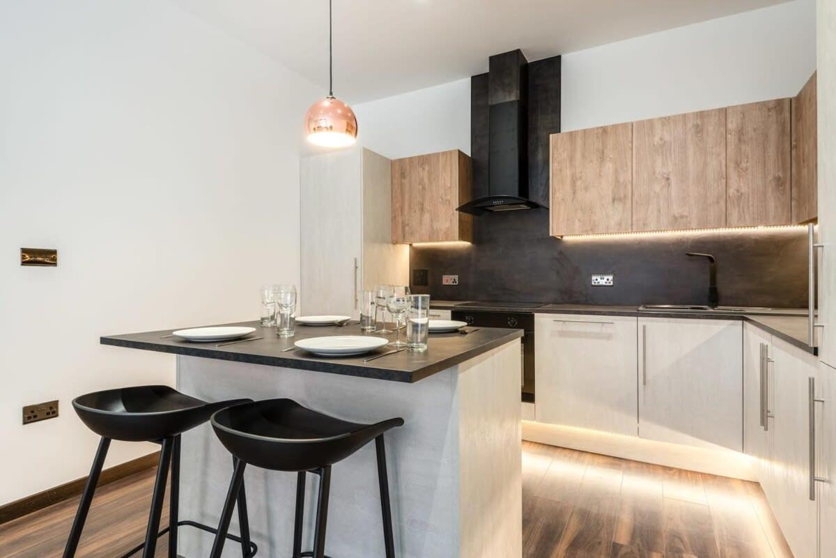 Characterful 2 Bed Apartment With Parking In Hull Кингстон-апон-Халл Экстерьер фото