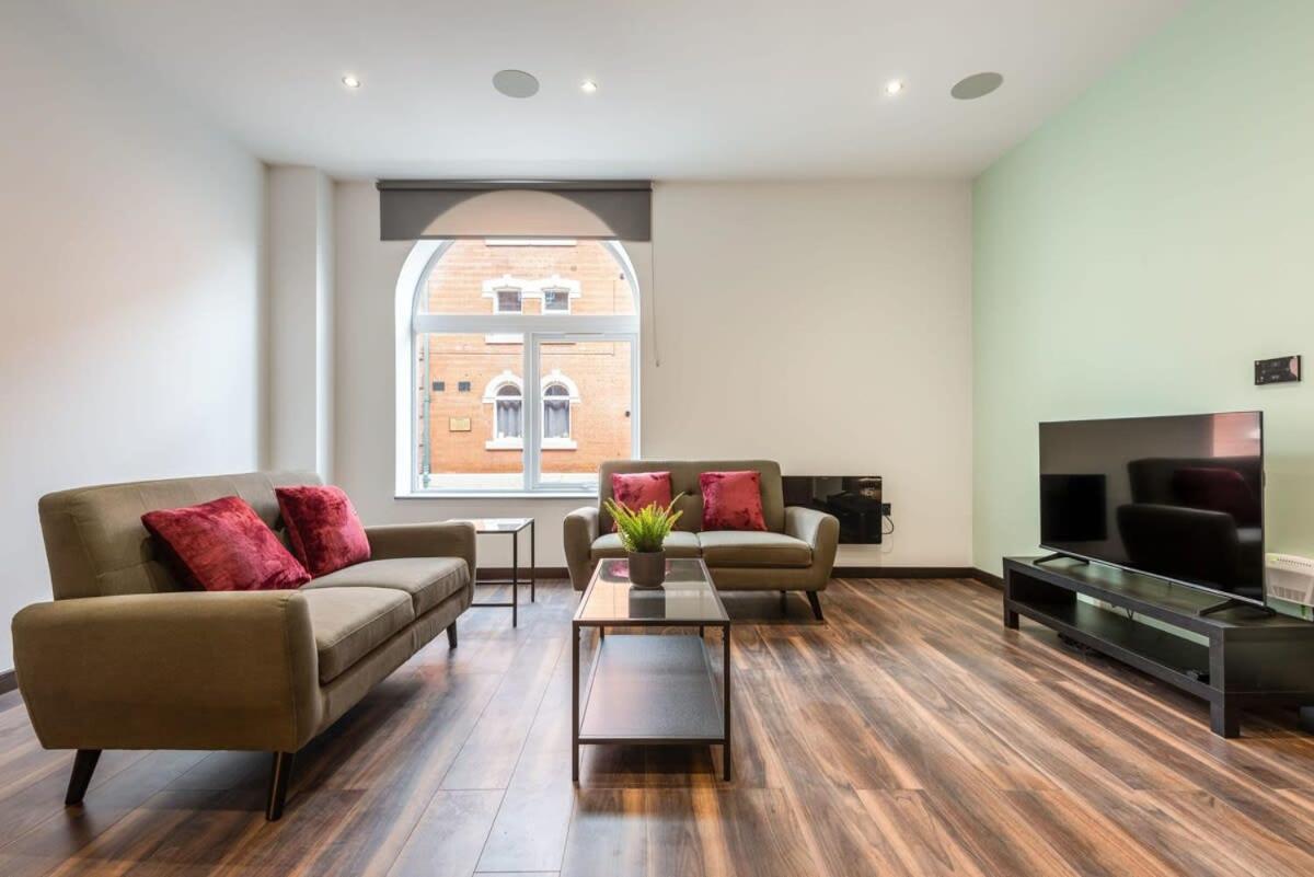 Characterful 2 Bed Apartment With Parking In Hull Кингстон-апон-Халл Экстерьер фото
