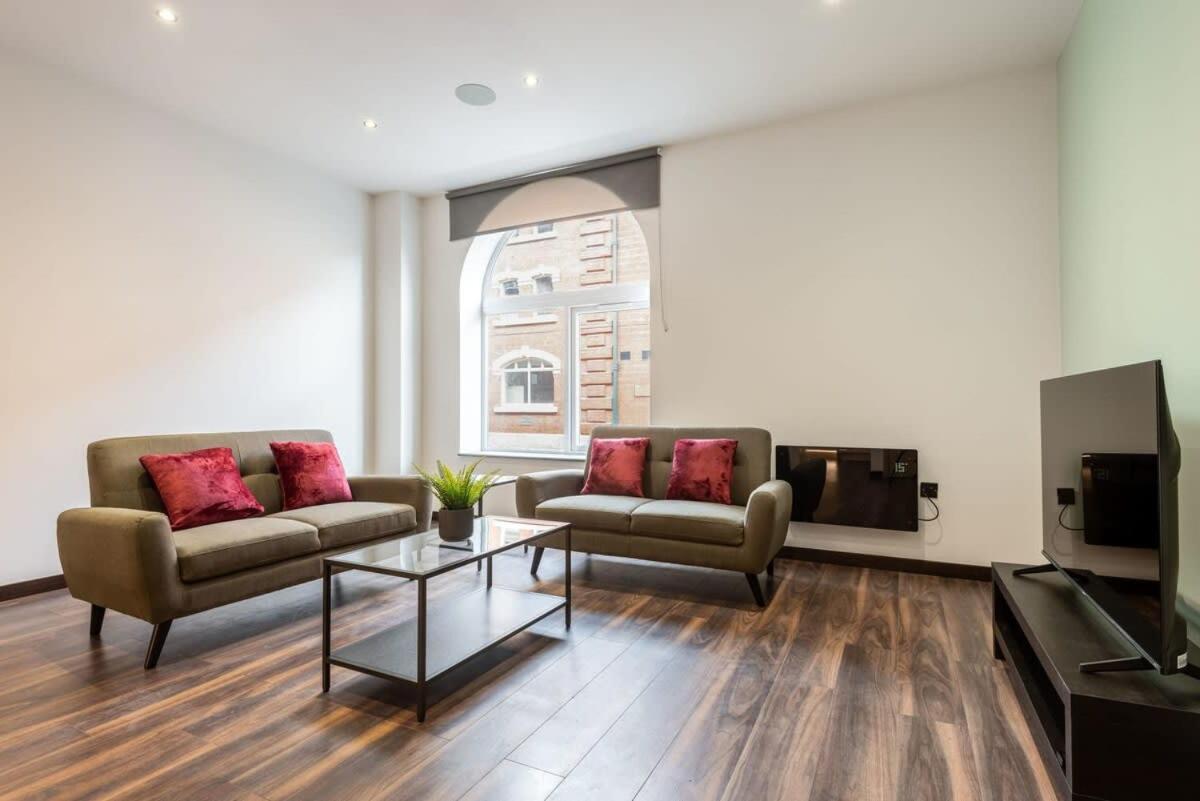 Characterful 2 Bed Apartment With Parking In Hull Кингстон-апон-Халл Экстерьер фото